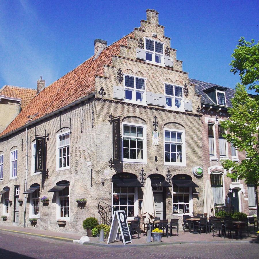 Slapen Bij De Zeeuwse Lala Bed & Breakfast IJzendijke Bagian luar foto